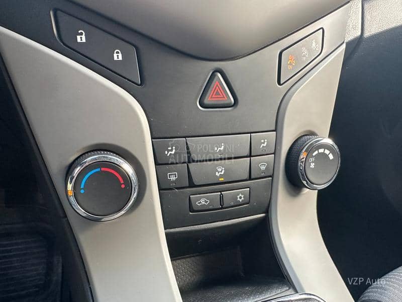 Chevrolet Cruze 1.6 VEL/SERVIS
