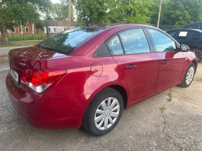 Chevrolet Cruze 1.6 VEL/SERVIS