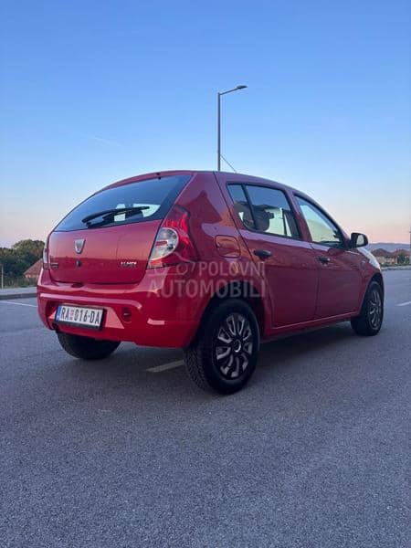 Dacia Sandero BASE 1.4