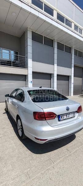Volkswagen Jetta 