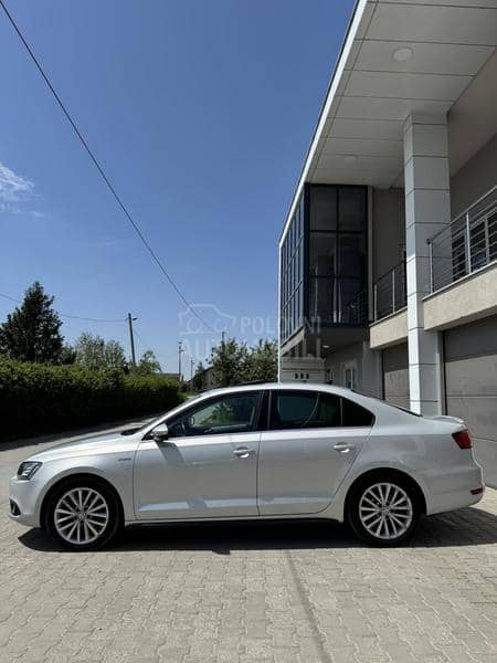 Volkswagen Jetta 