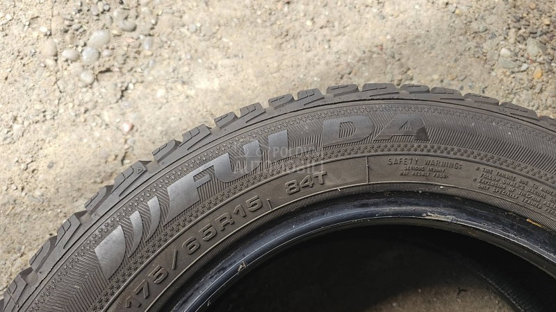 Fulda 175/65 R15 Zimska