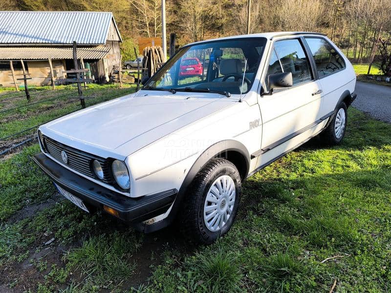 Volkswagen Polo coupe