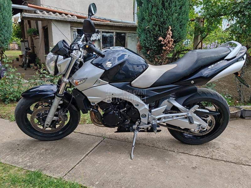 Suzuki GSR Cena akcija