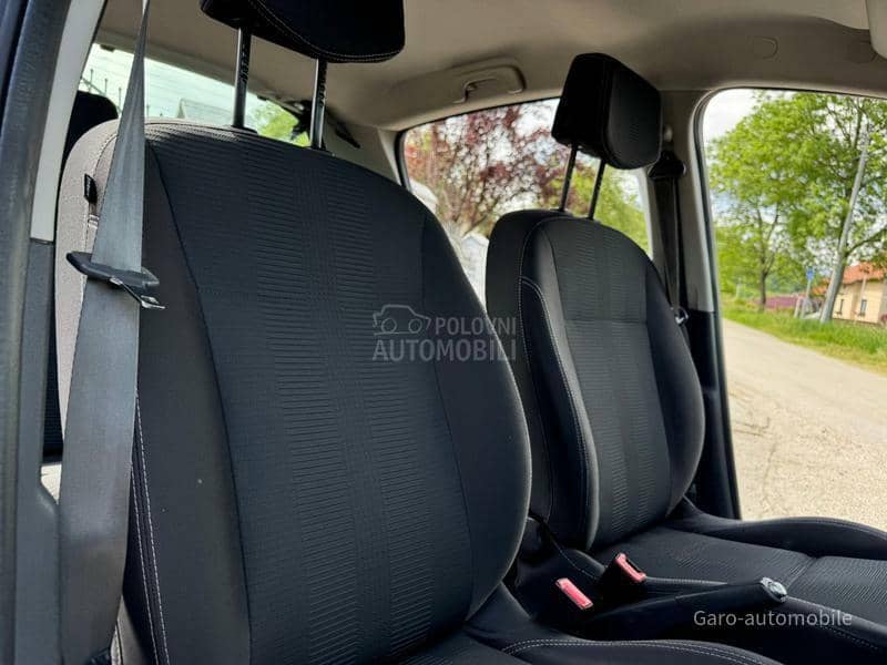 Renault Clio 1.2 TCE CH NOV