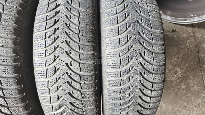 Michelin 175/65 R15 Zimska