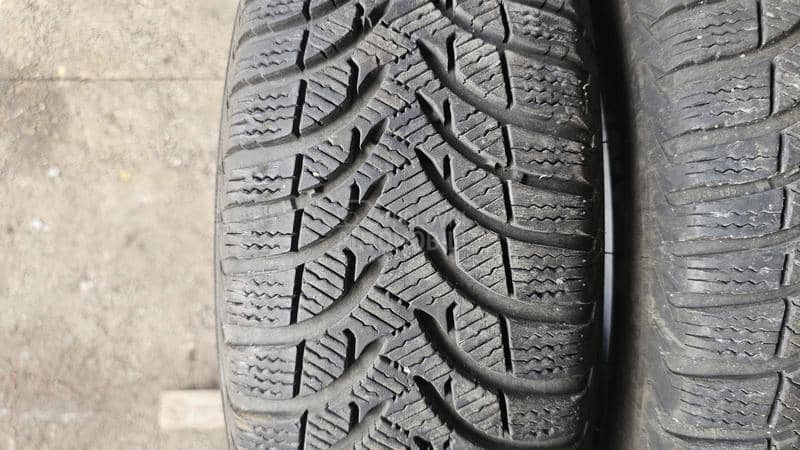 Michelin 175/65 R15 Zimska