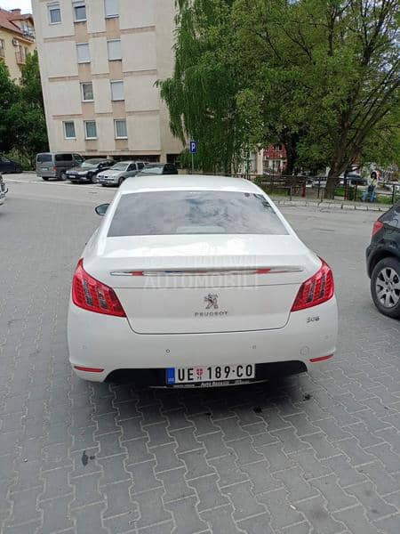 Peugeot 508 hybrid 4x4