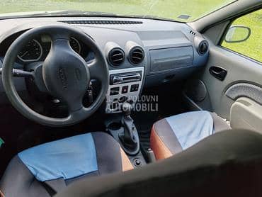 Dacia Logan 