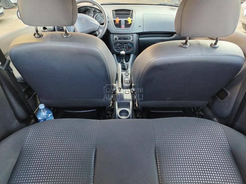 Peugeot 206 plus 1,2