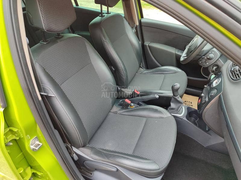 Renault Clio 1.2i 16v SVAJCARSKA