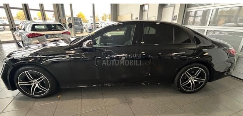 Mercedes Benz E 200 AMG SUPERSCREEN