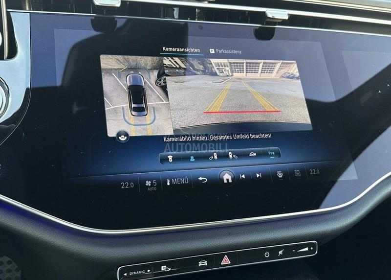 Mercedes Benz E 200 AMG SUPERSCREEN