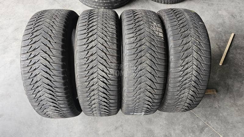 Goodyear 195/55 R16 Zimska