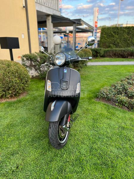 Vespa gts