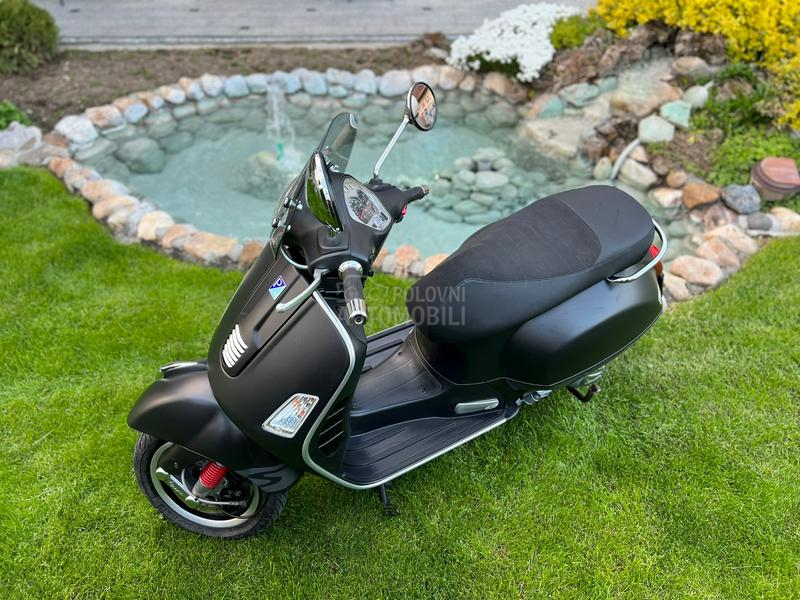 Vespa gts