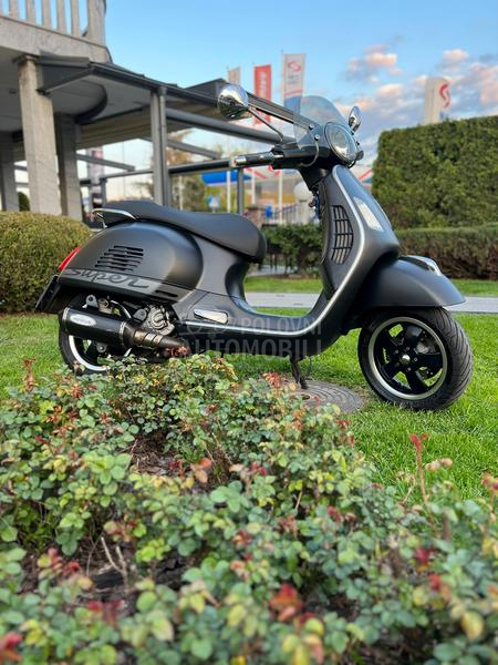 Vespa gts