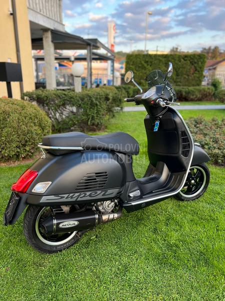 Vespa gts
