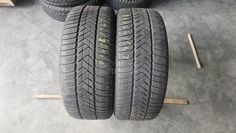 Pirelli 245/45 R18 Zimska