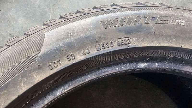 Pirelli 245/45 R18 Zimska