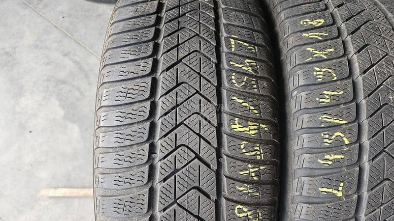 Pirelli 245/45 R18 Zimska