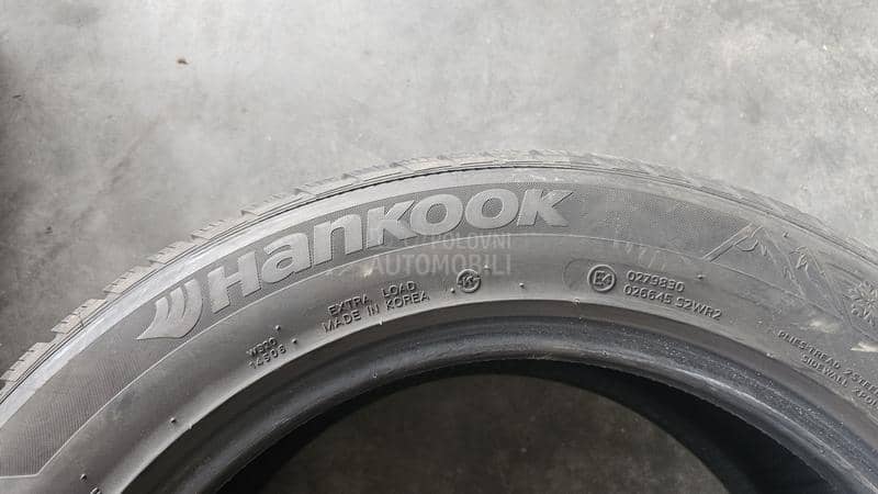 Hankook 225/55 R17 Zimska