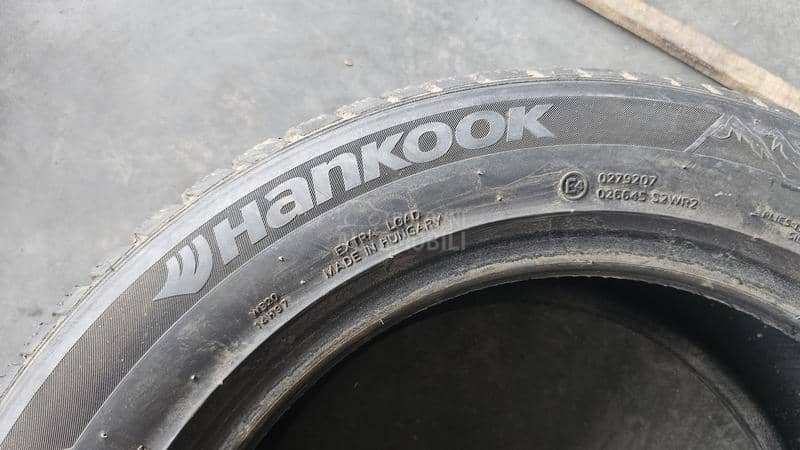 Hankook 215/55 R16 Zimska
