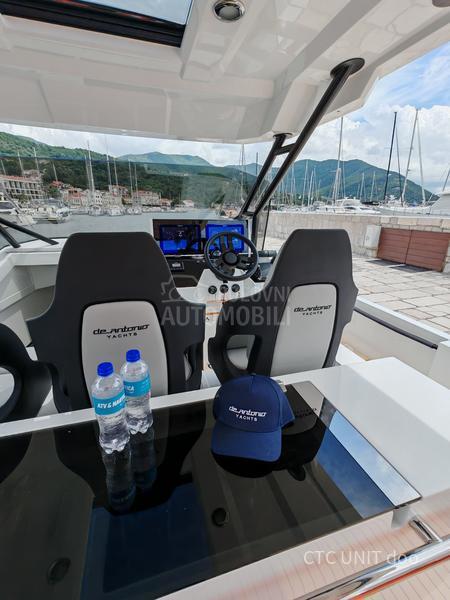 De Antonio Yachts D36