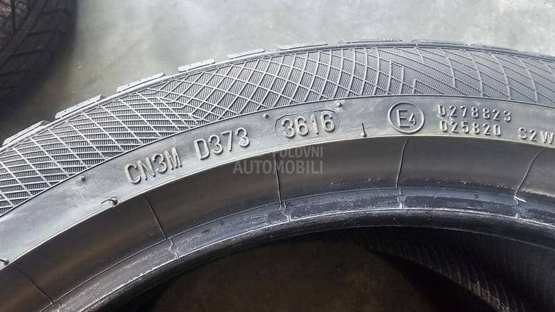 Continental 205/45 R17 Zimska