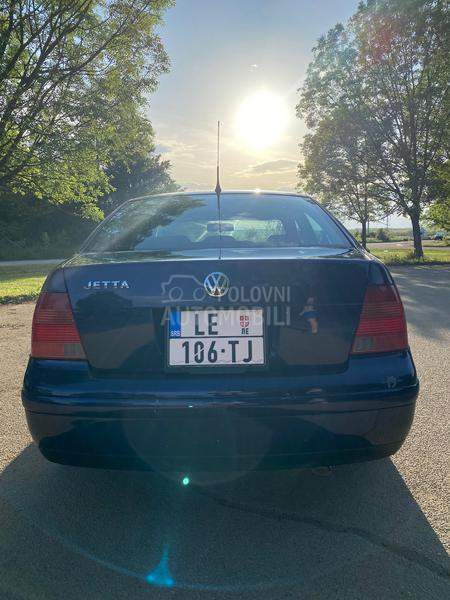 Volkswagen Jetta 