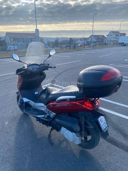 Yamaha Xmax