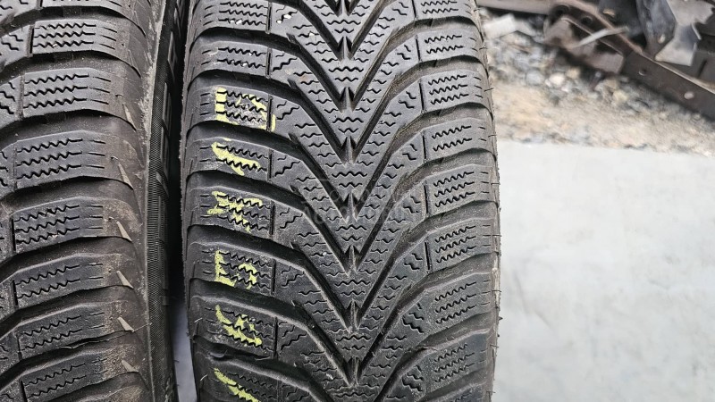 Vredestein 165/65 R15 Zimska