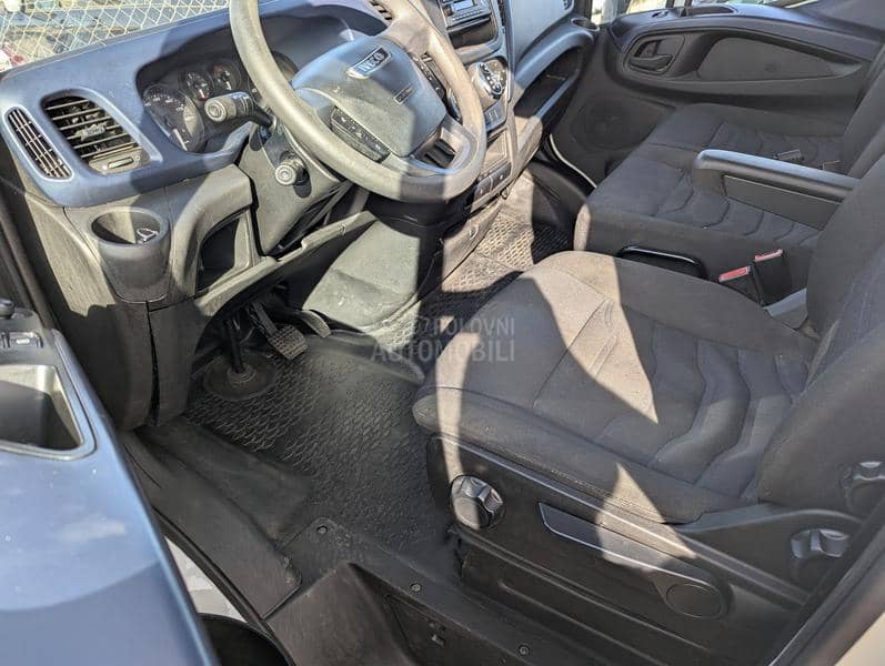 Iveco Daily rampa,HiMatic,FRCX2028