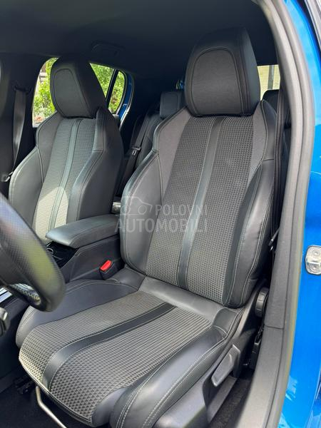 Peugeot 208 GTLine/3Dvirtual/Aut