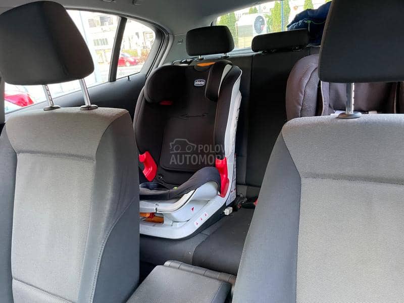 BMW 118 118d