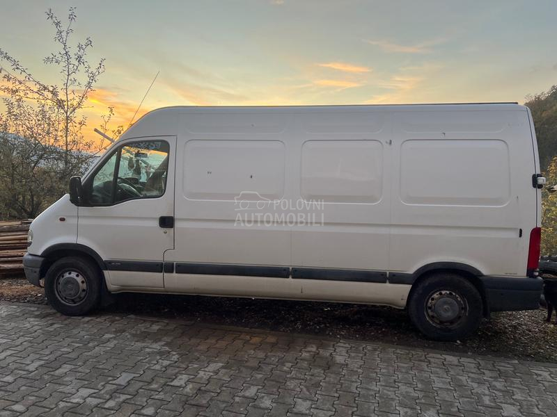 Nissan Interstar 2500