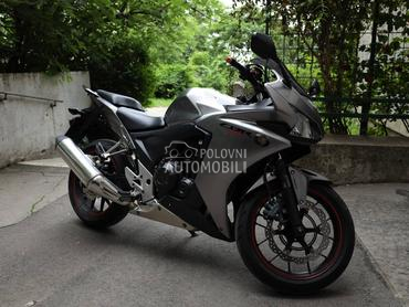 Honda CBR 500 R A2 HITNO