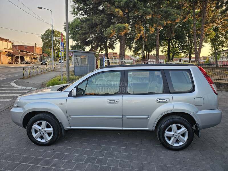 Nissan X-Trail 2.2 D 4x4