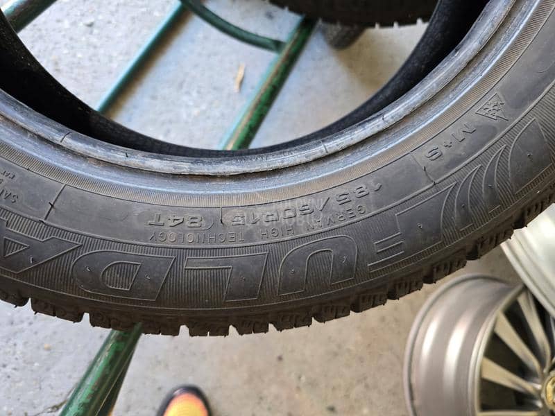 Fulda 185/60 R15 Zimska