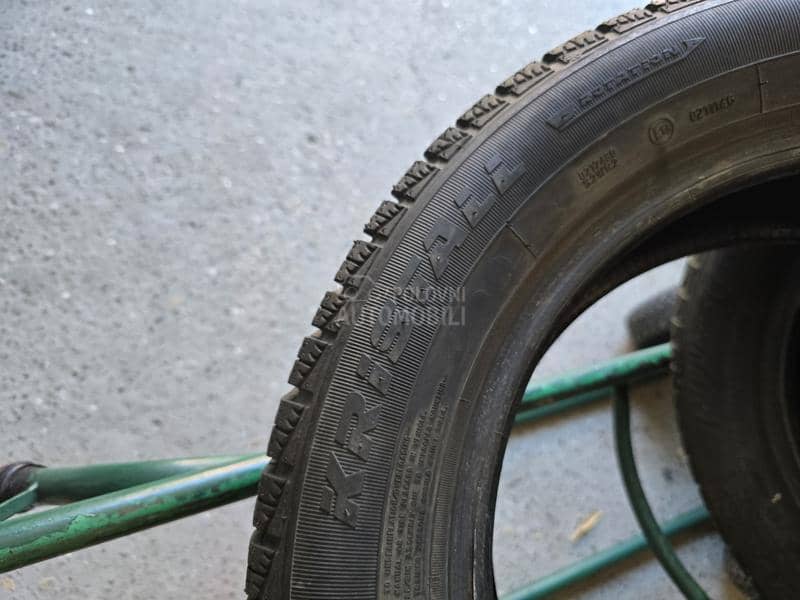 Fulda 185/60 R15 Zimska