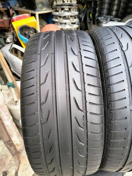 Semperit 215/45 R16 Letnja