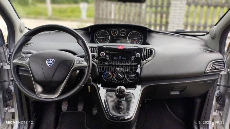 Lancia Ypsilon 0.9 Twinair