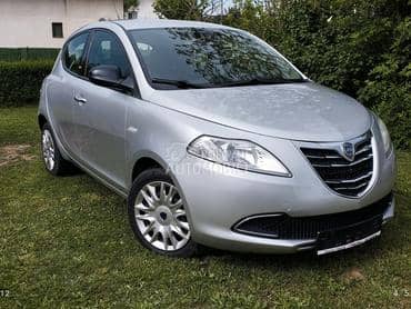 Lancia Ypsilon 0.9 Twinair