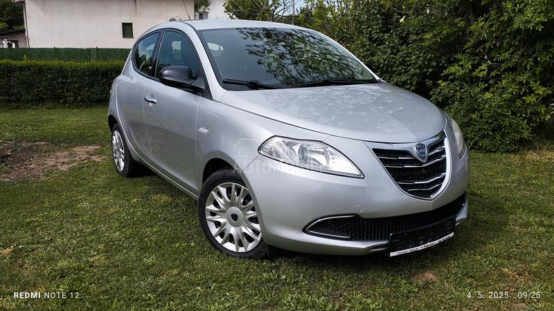 Lancia Ypsilon 0.9 Twinair