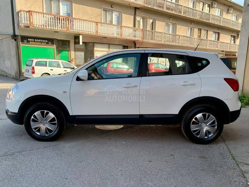 Nissan Qashqai + 2 2.0 DCi 4x4