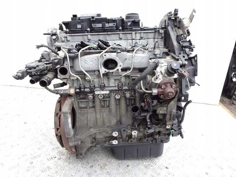 Kompletan motor