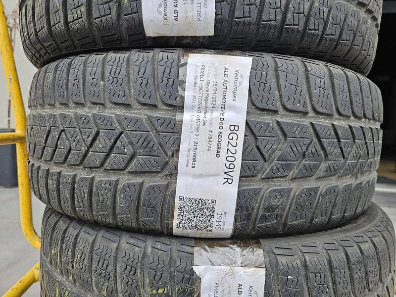 Pirelli 215/60 R16 Zimska