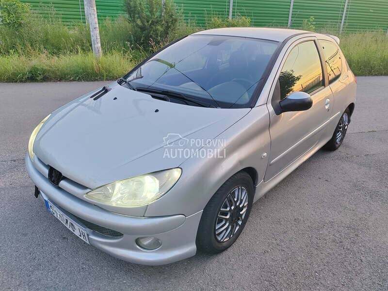 Peugeot 206 2000 - 2013. god. -  kompletan auto u delovima