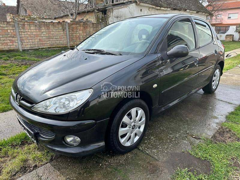 Peugeot 206 2000 - 2013. god. -  kompletan auto u delovima