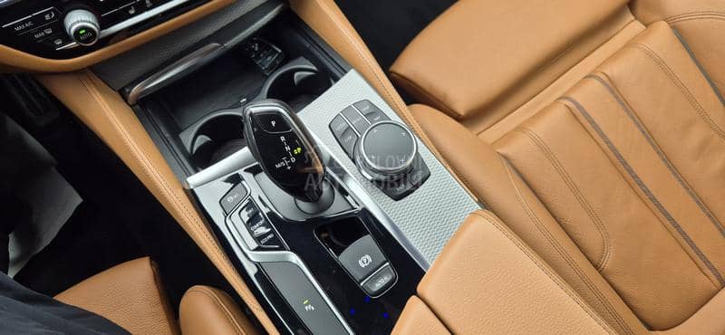 BMW 530 xd M LED NAV KAM